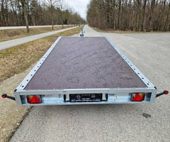 PKW Anhänger Plattformanhänger gebremst Plateau 449x211cm 2700kg